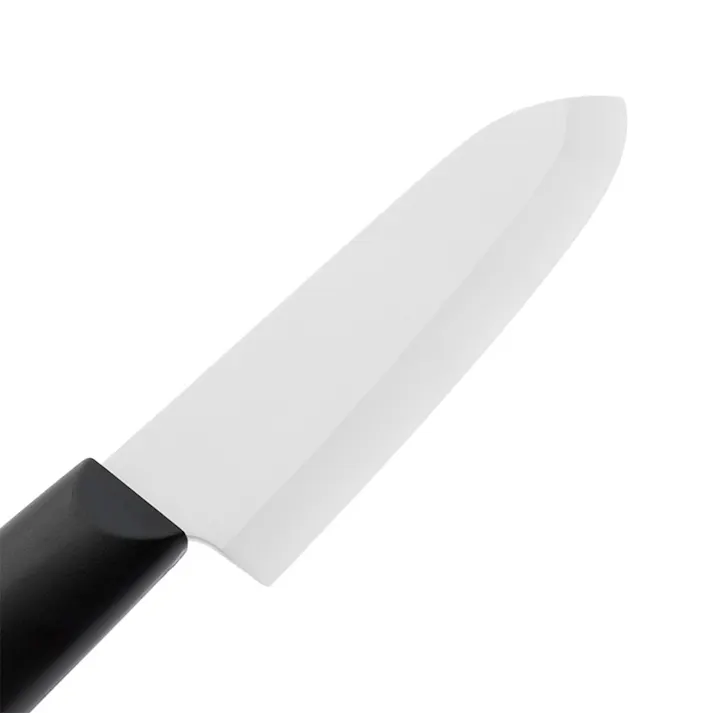 軽くてもちやすいセラミック小三徳包丁 135mm