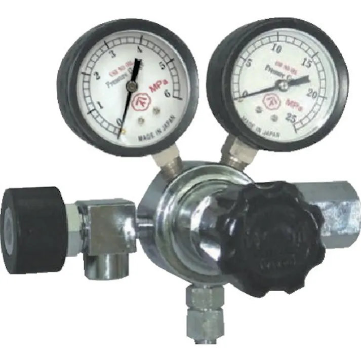 【CAINZ-DASH】ヤマト産業 高圧用調整器 YR-5061-R-11N01-2214 バルブ付 YR-5061-R-11N01-2214【別送品】