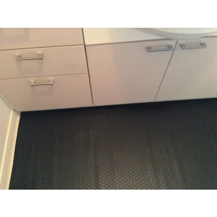 【CAINZ-DASH】日大工業 塩ビ養生マット コイン 黒 1.3mm厚×920mm×20m巻 003024【別送品】