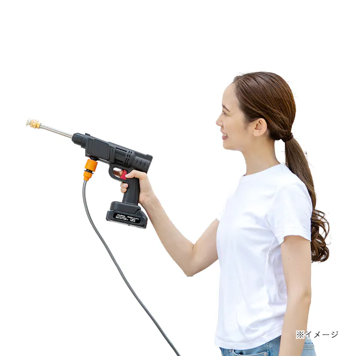 どこでも使える多機能コードレス高圧洗浄機 マジカルウォッシュ 本体