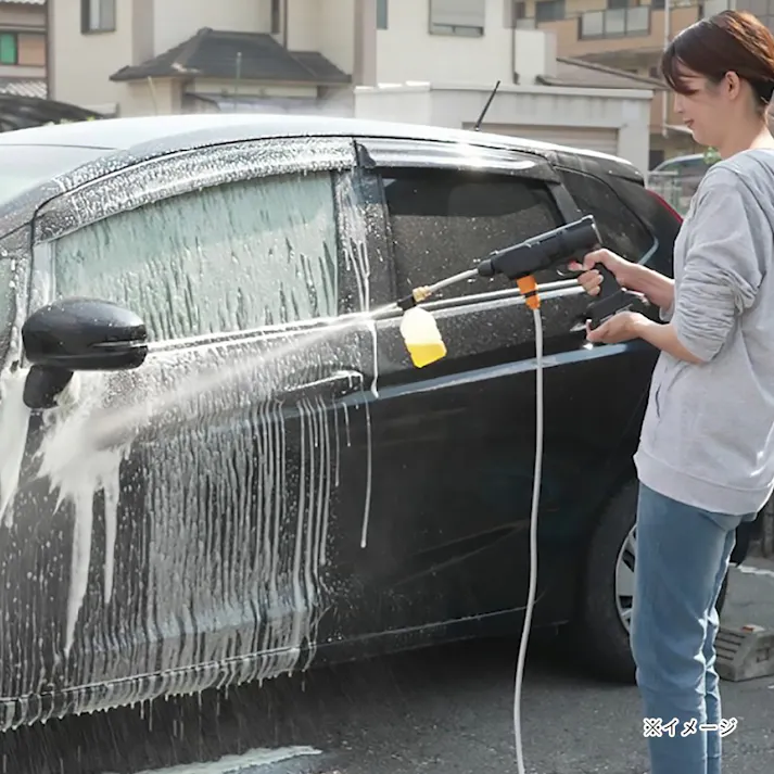 どこでも使える多機能コードレス高圧洗浄機 マジカルウォッシュ 本体