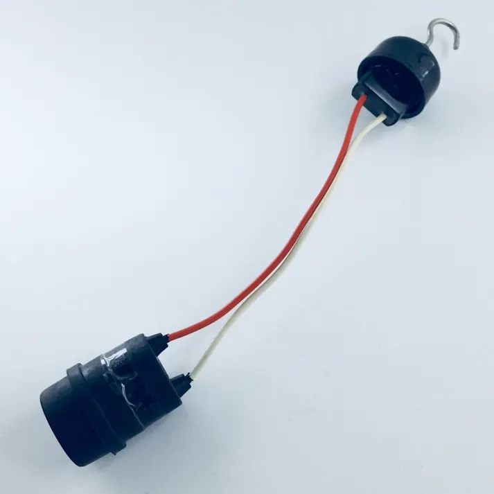 青山電陶 ゴム防水ソケットコネクタ付ヒトン付 ES26-06-66