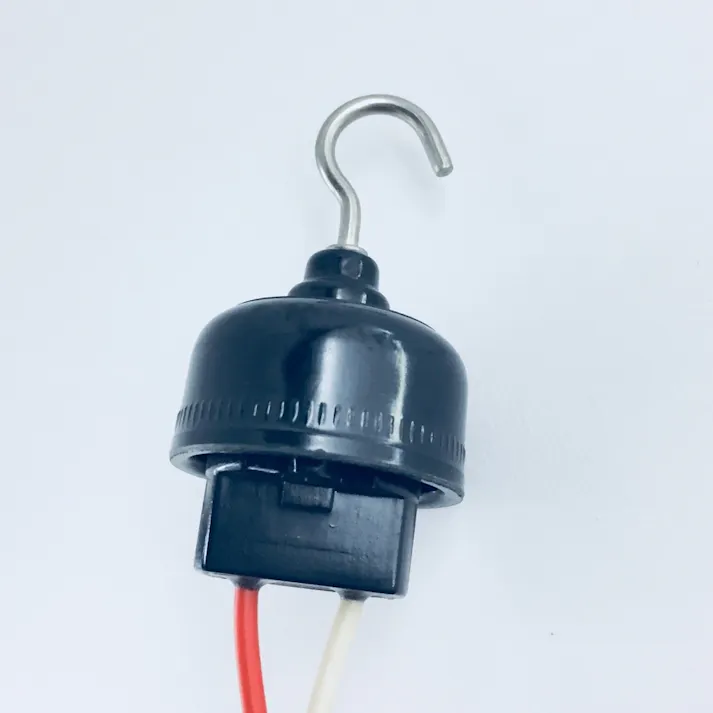 青山電陶 E26ゴム防水ソケット コネクタ付 ヒートン付 ES26-06-66