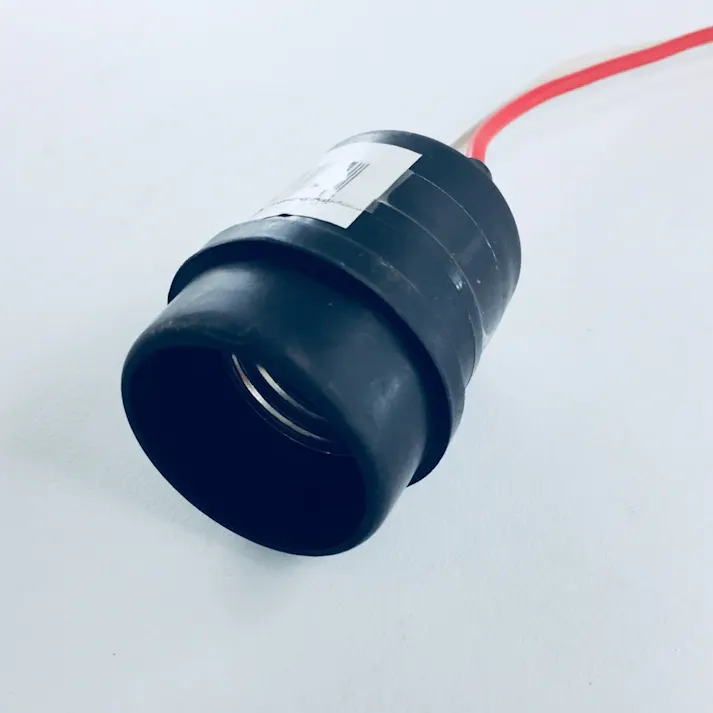 青山電陶 E26線付き防水ゴムソケット コネクタ無 E26口金 ES26-04