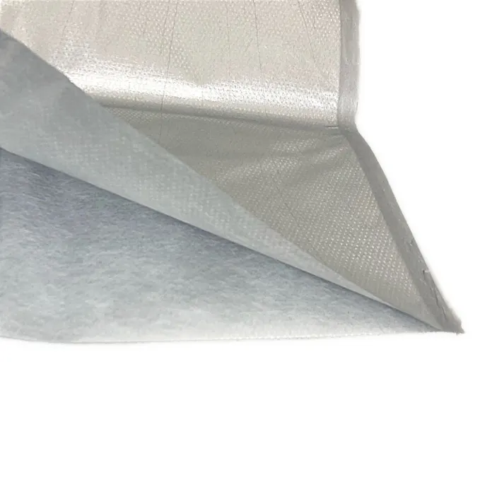 SOLEMI 肌触りの良いエマージェンシーブランケット 不織布付き 幅130cm×長さ200cm
