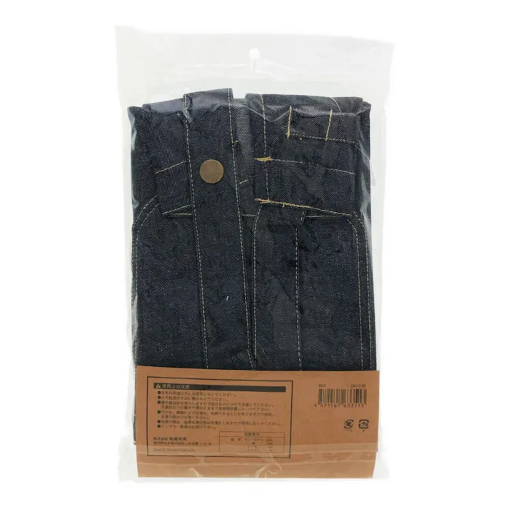 シンプルなバッククロスエプロン デニム