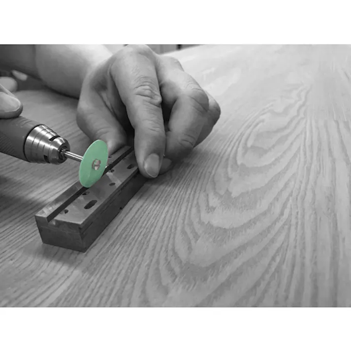 【CAINZ-DASH】双和化成 Cristone Matrix Disc φ30×t0.8 #800 JR800MW-08030【別送品】