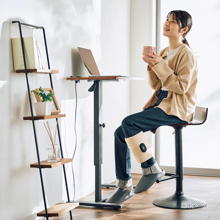 充電式ふくらはぎケア あしかる アイボリー QS555IV