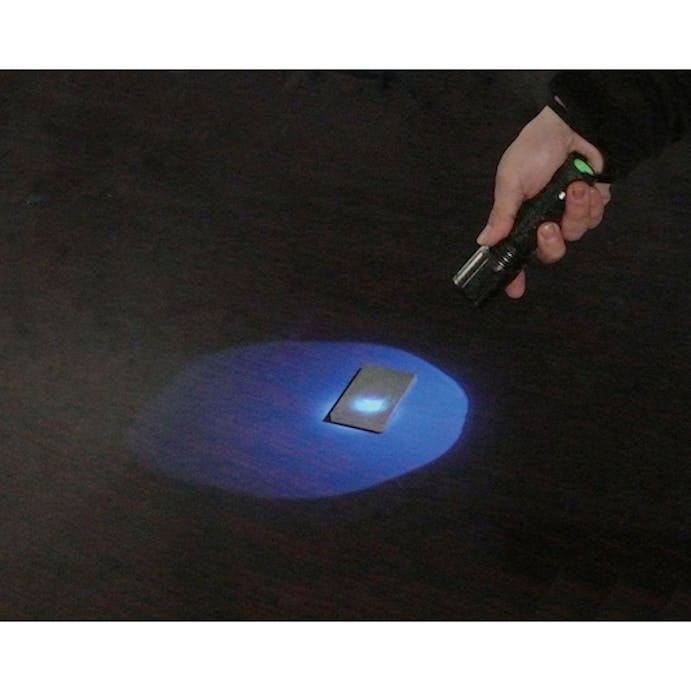 【CAINZ-DASH】コンテック ブラックライト　高出力（ワイド照射）タイプ　乾電池タイプ　ピーク波長３６５ｎｍ UV-SVGNC365-01W【別送品】