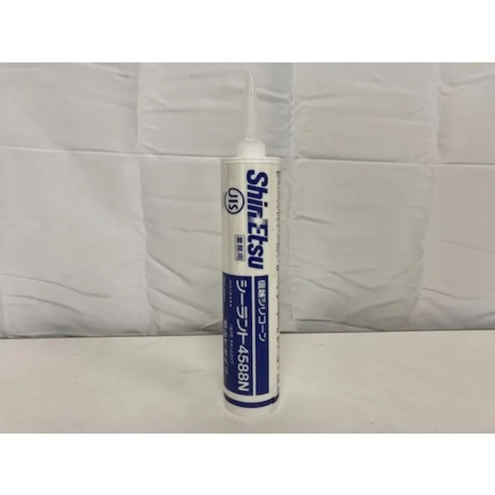 【CAINZ-DASH】信越化学工業 防かび用シーリング材 シーラント4588 アイボリ 330ml S-4588N-YW-330ML【別送品】