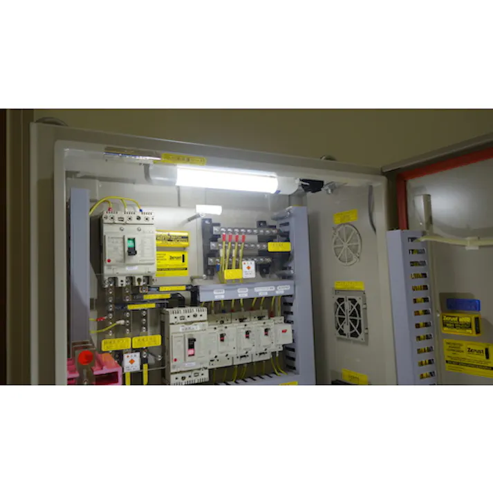 【CAINZ-DASH】篠原電機 盤用LED照明(端子台付) LC-2005TBY【別送品】