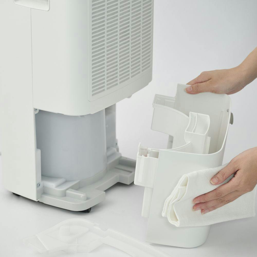 コンプレッサー式除湿器 ホワイト SDC-10D171 | 空調・季節家電