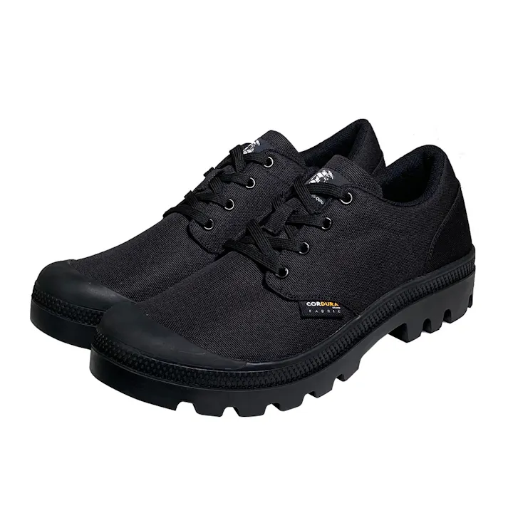 撥水スニーカー ブラック M