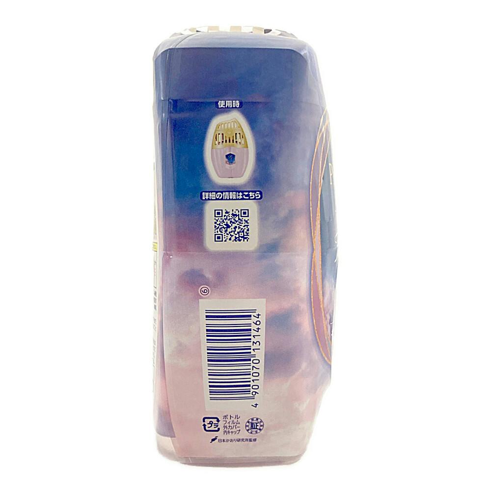 レア♦️ヴィンテージ♦️お洒落蝶モチーフ♦️コンパクトホワイトドレッサー♦️芳香剤も◎ レア♦️ヴィンテージ♦️お洒落蝶モチーフ♦️コンパクトホワイト