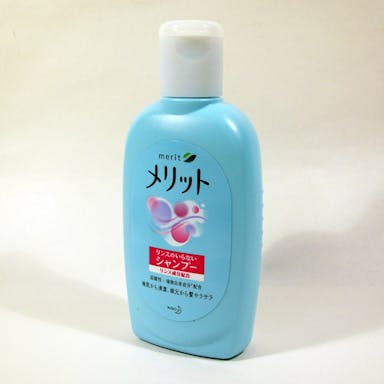 花王 メリット リンスのいらないシャンプー 80ml