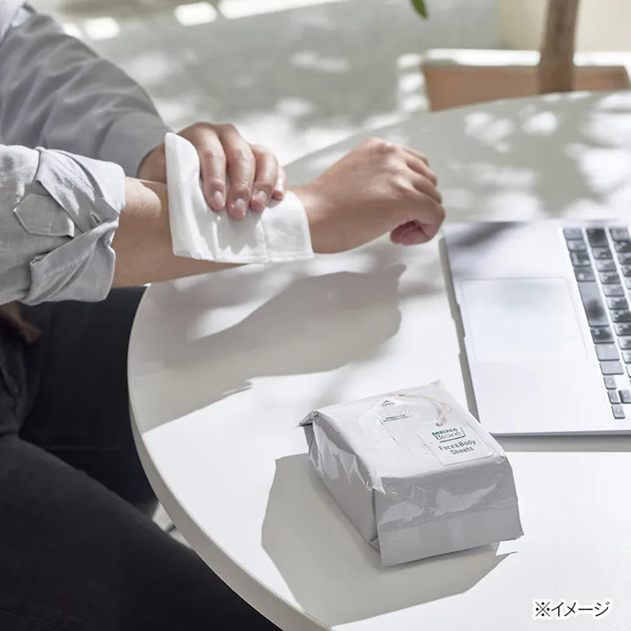 メンズビオレ 顔もふけるボディシート 清潔感のある石けんの香り 限定デザイン 28枚