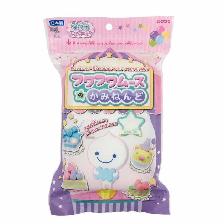 ムースのかみねんど 白