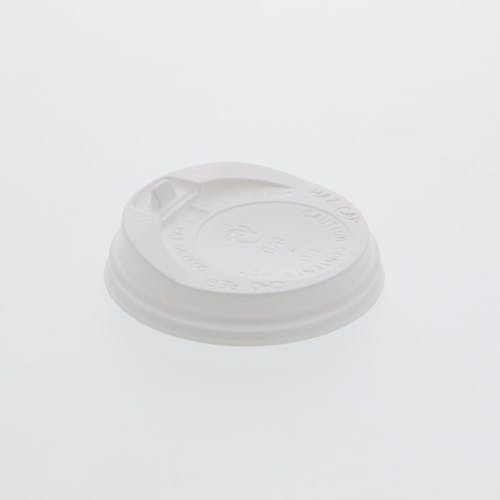 シモジマ 断熱カップ 飲み口付き蓋 8オンス 口径80mm用 ホワイト 50個入り 004537101 食品用容器(容器) シモジマ 断熱カップ 飲み口付き蓋 8オンス 口径80mm用 ホワイト 50個入り 004537101 食品用容器(容器)