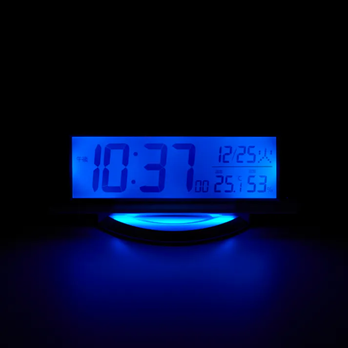 電波 目覚まし時計 温湿度計付き 暗所自動点灯機能 白