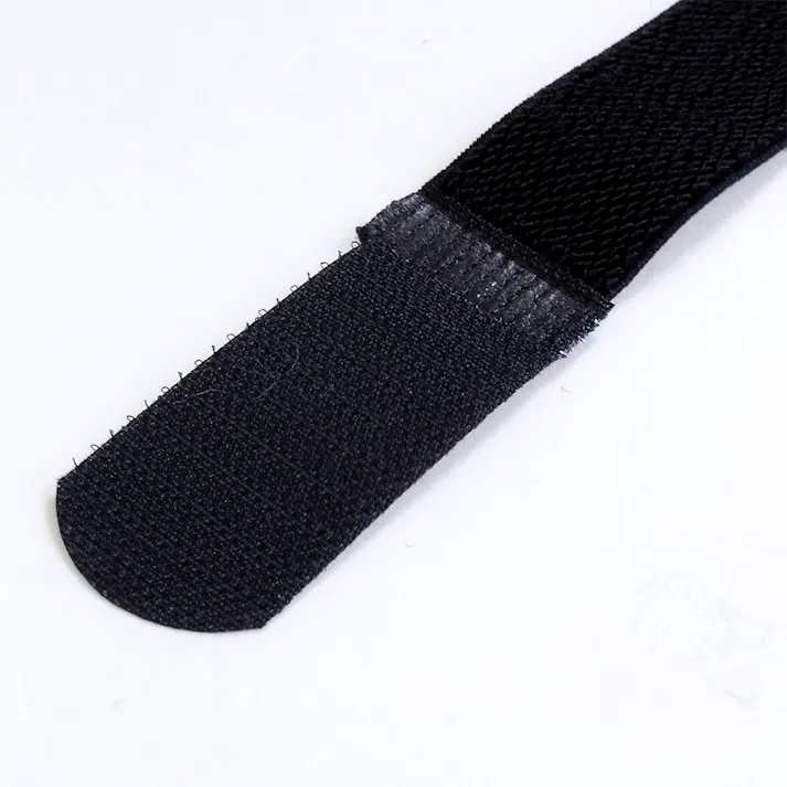 WAKI バリバリベルト 伸縮 黒 BR056 25×700mm