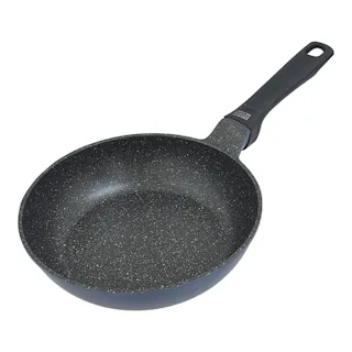 軽量ウルトライト IH対応フライパン 20cm