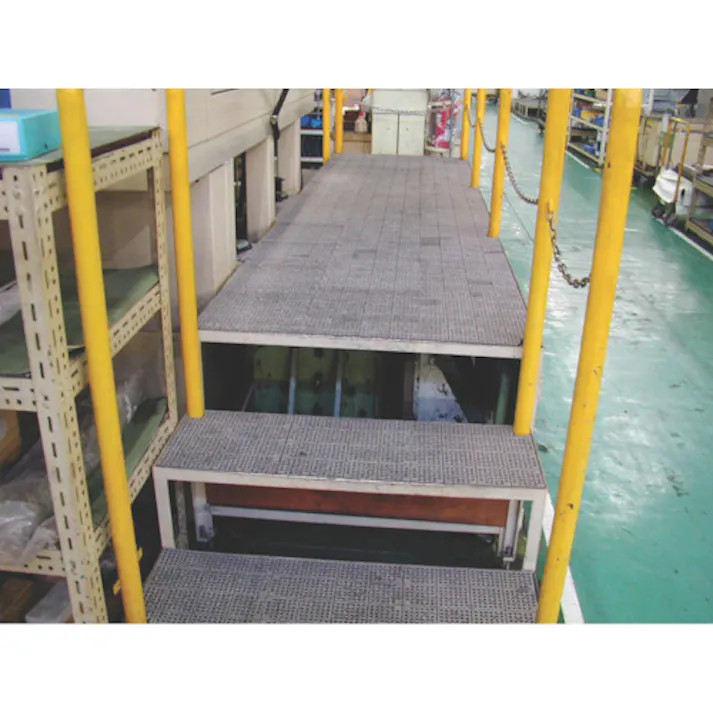 【CAINZ-DASH】テラモト ノンスリップマット 300X300mm MR-153-373-5【別送品】