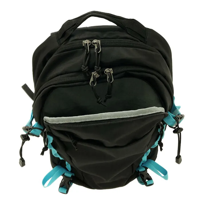 バックパック 30L ブラック TB4134-BK