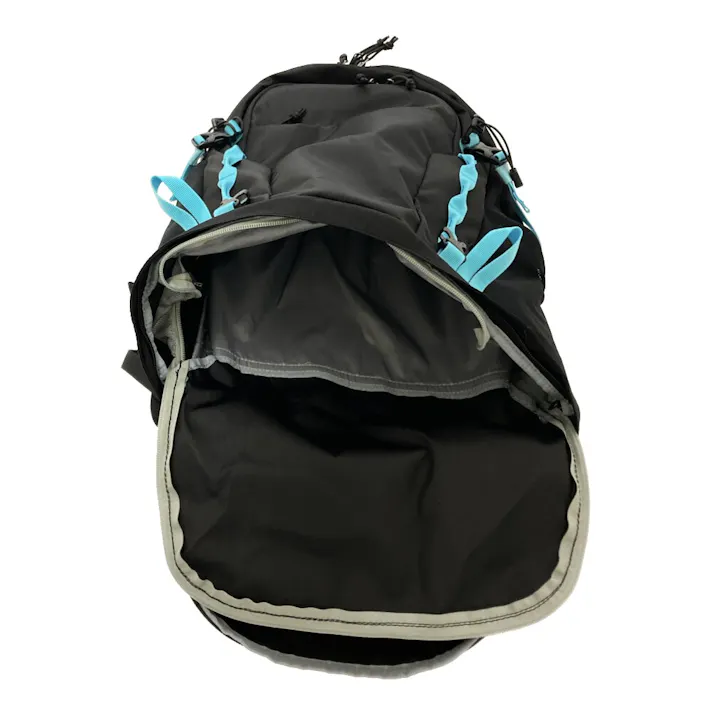 バックパック 30L ブラック TB4134-BK