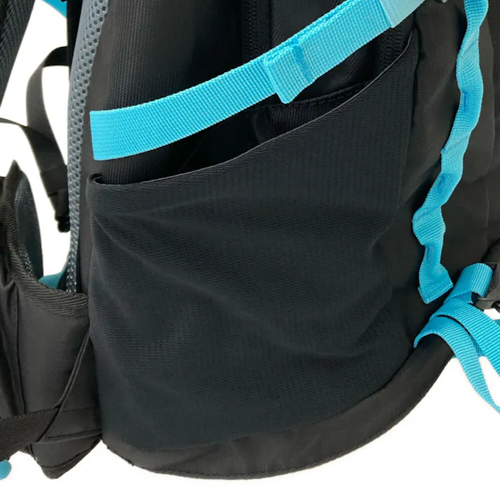 バックパック 30L ブラック TB4134-BK