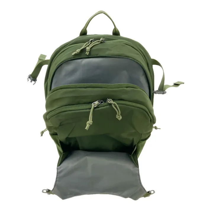 バックパック 25L グリーン TB4139-GN