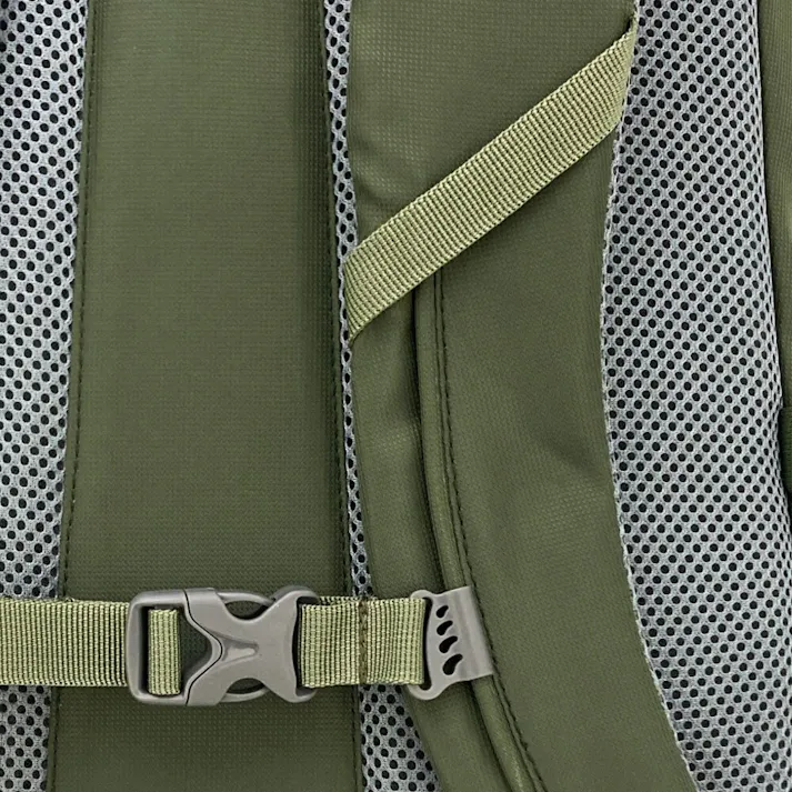 バックパック 25L グリーン TB4139-GN