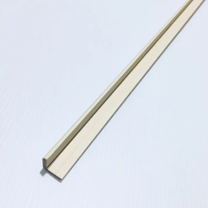 KZ28モールディング L×15×1820