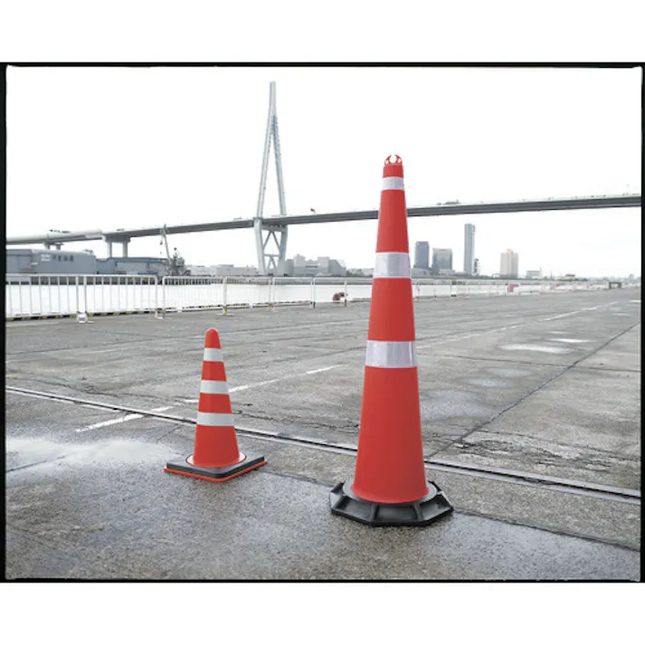 【CAINZ-DASH】日本緑十字社 ジャンボコーン(赤)・反射シート付 JRC-R 1420×480mm ウエイト付 116130【別送品】