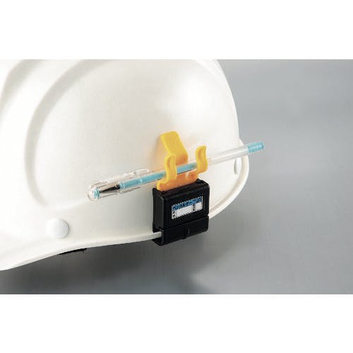 日本緑十字社 ヘルメット用ペンホルダー(溝付タイプ専用) 重量32g ペン別売 TYS-73-OK 241101 安全標識 日本緑十字社 ヘルメット用ペンホルダー(溝付タイプ専用) 重量32g ペン別売 TYS-73-OK 241101 安全標識
