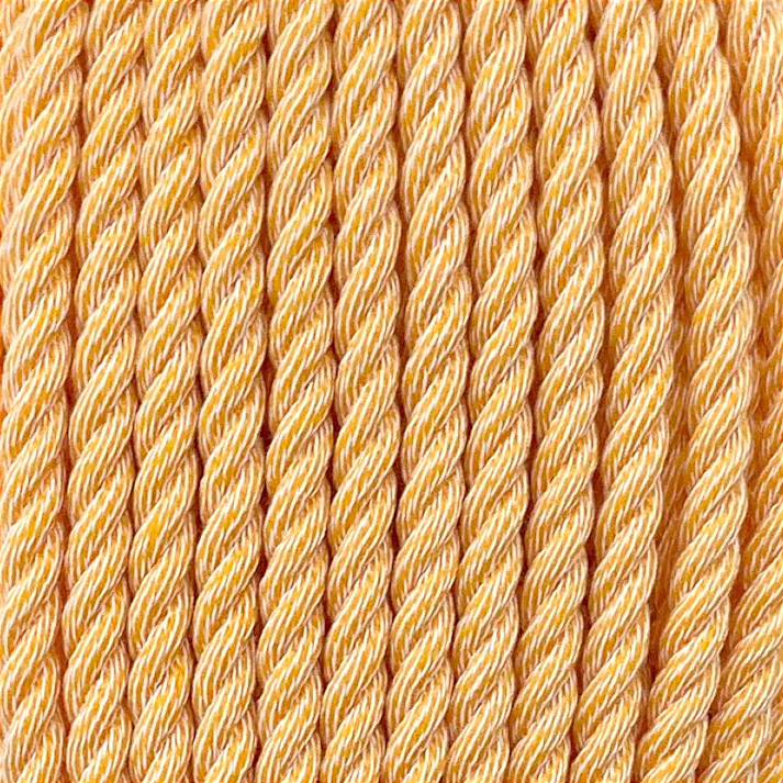 カインズ PVトラックロープ 太さ12mm×長さ30m