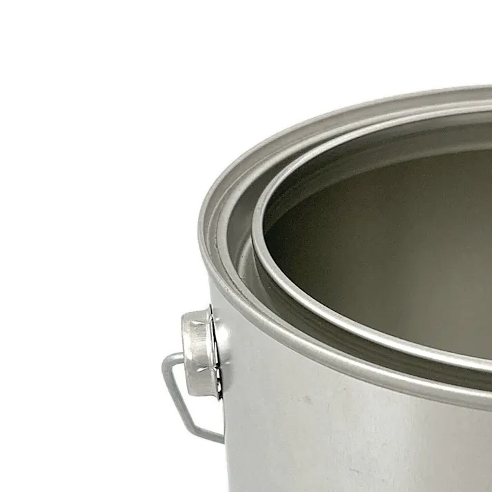 フタ付 丸缶 2L(取っ手付)