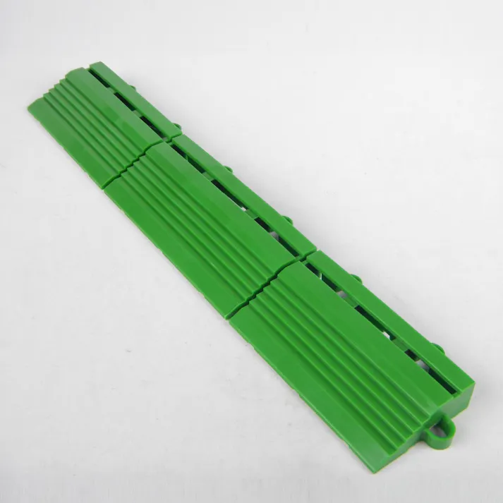 ジョイント人工芝用 フチM型(メス) グリーン