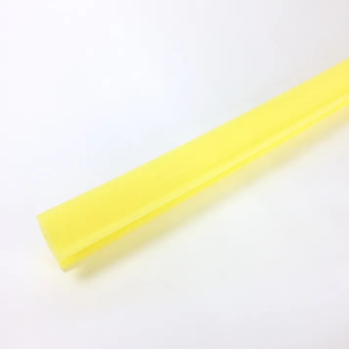 コ型養生カバー 幅45mm×奥行50mm×長さ1700mm(販売終了)