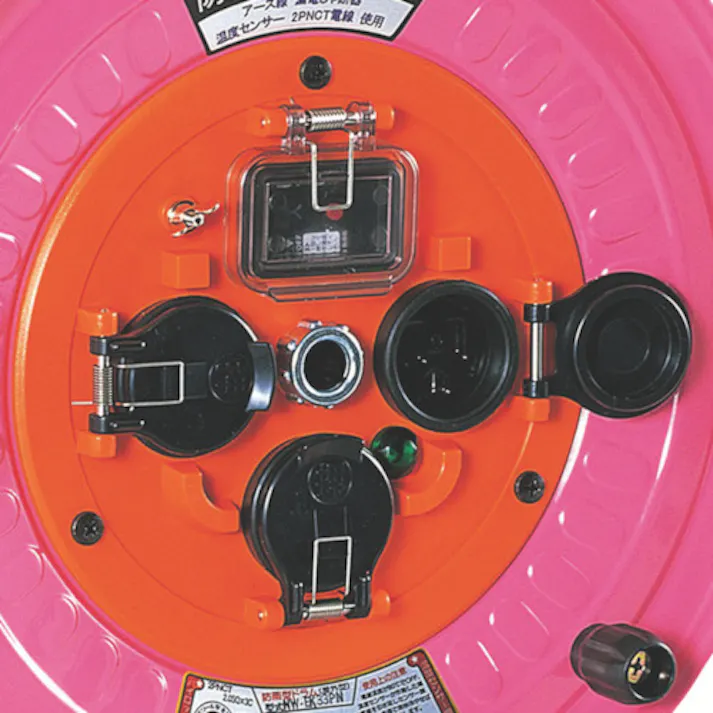 【CAINZ-DASH】日動工業 電工ドラム 屋外型 過負荷漏電保護兼用ブレーカ付 2PNCT電線 50m NW-EK53PN【別送品】