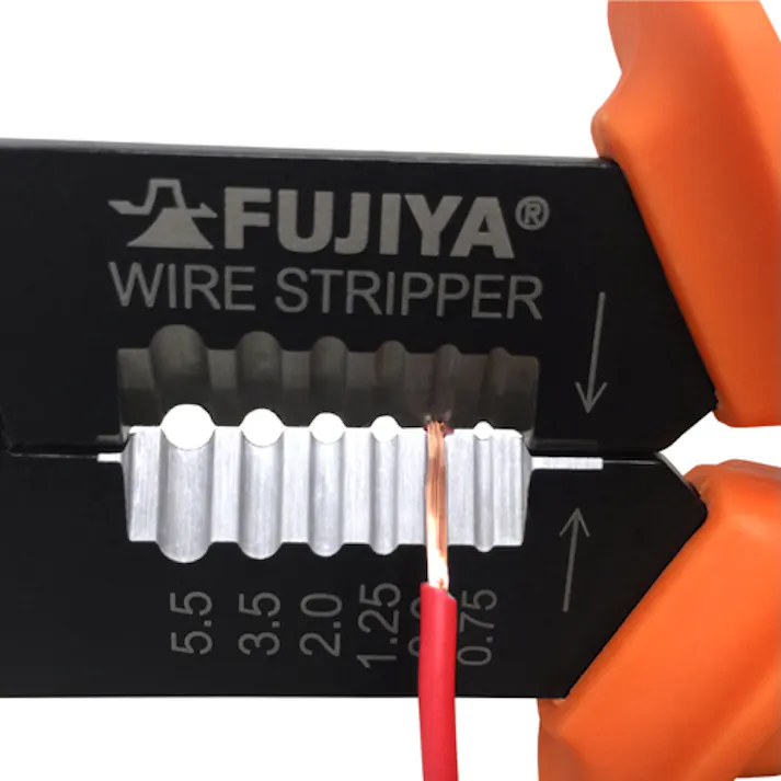 【CAINZ-DASH】フジ矢 万能電工ペンチ 240mm 絶縁・裸端子用 FA104【別送品】