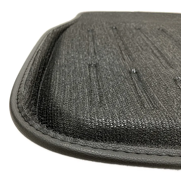 錦産業 車内マット カーボントレイプラス 前席用M ブラック CA-1460