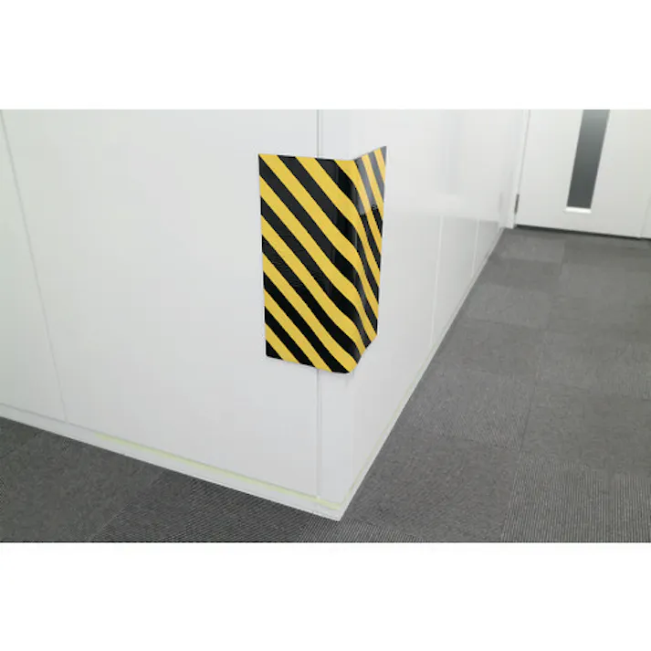 【CAINZ-DASH】日東エルマテリアル NEWトラクッション マグネットタイプ 8mm×450mm×500mm 黄/黒 TRMG450-8T【別送品】