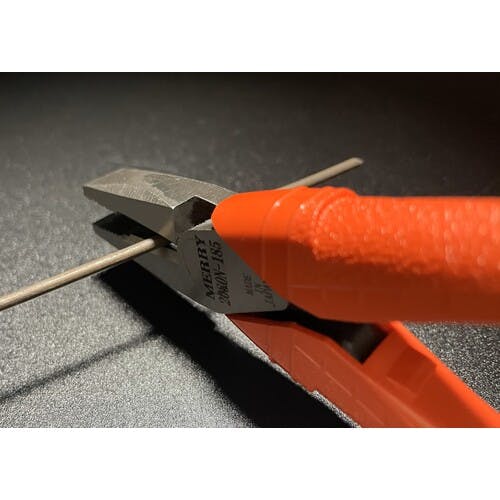 CAINZ-DASH】室本鉄工 軽量スリムペンチ（穴なし）185mm