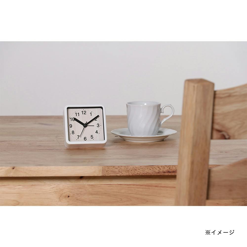 置時計 ウィル スクエア ホワイト | 時計 通販 | ホームセンターのカインズ