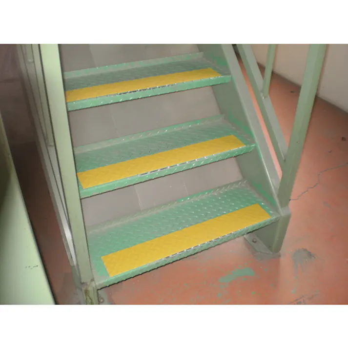 【CAINZ-DASH】日本レヂボン ノンスリップテープ(標準タイプ) (1Pk5枚入り)赤 NSP150610 5PR【別送品】