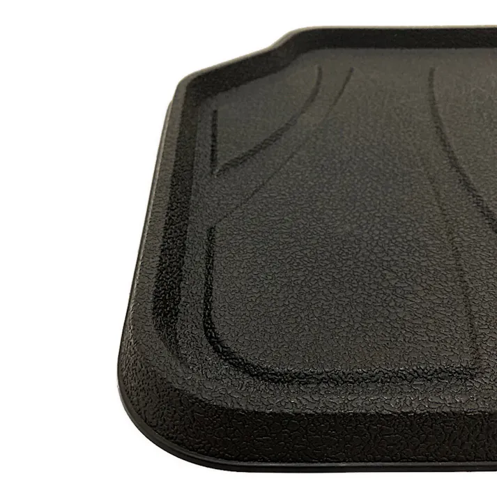 クエロバケットマット リア ブラック CER32013