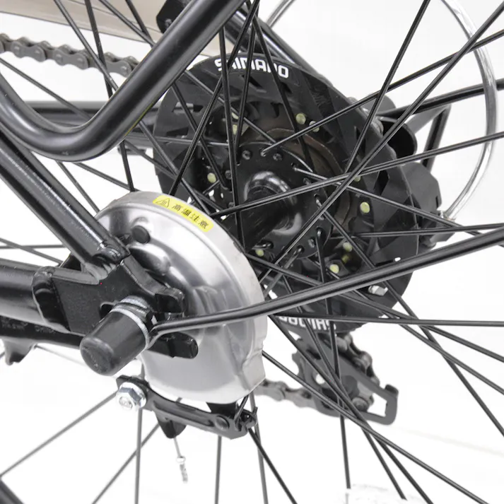 【自転車】25年モデル ルイードシティHD 26インチ 外装6段変速 266×1.85 ハーフマットブラック