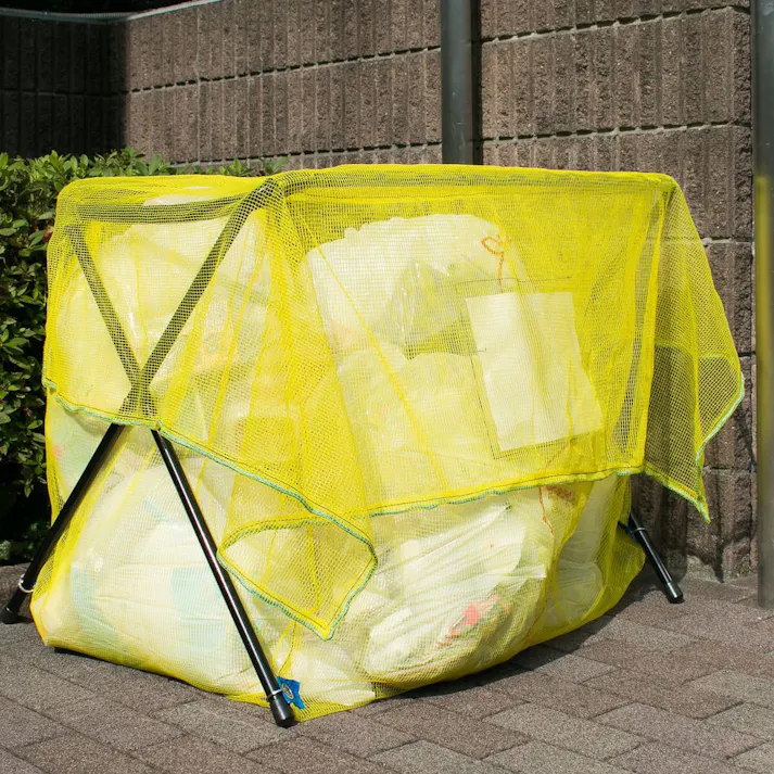 折りたたみ式カラスネット ゴミX