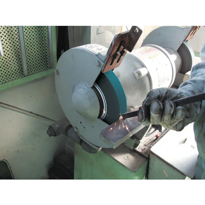 【CAINZ-DASH】ノリタケカンパニーリミテド 汎用研削砥石 GC80H緑 205X19X25.4 1000E10380【別送品】