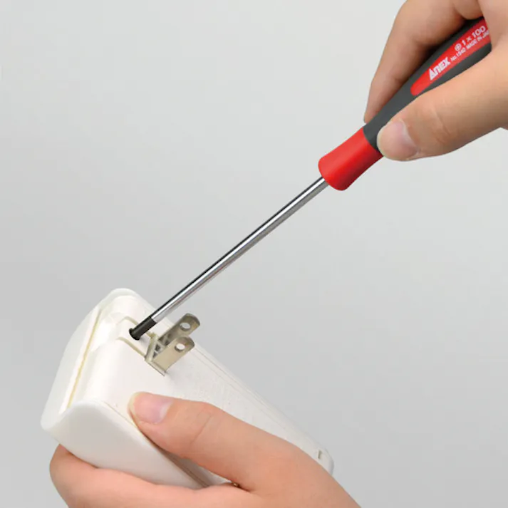 【CAINZ-DASH】兼古製作所 スーパーフィットドライバー 細軸タイプ +1×100 1540-1-100【別送品】